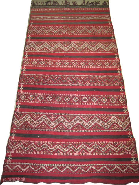 
Kilim woven with hand spun 100% wool and goat hair, old, 122 x 246 cm, ID: LM-18
Geometric design, finely woven in two different technique, in good condition.


      