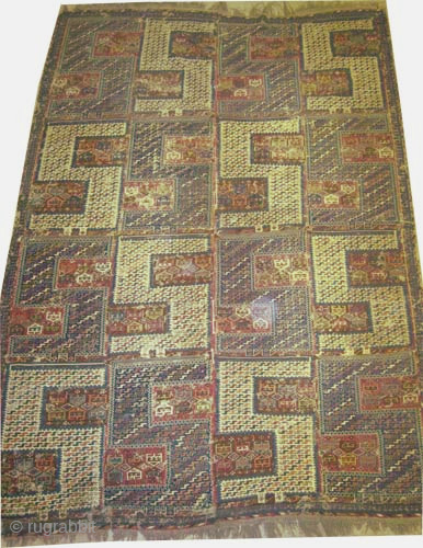 
Zille kilim Caucasian, woven circa 1880, antique, collectors item, 198 x 270 cm, ID: A-954
Vegetable dyes, the black color is oxidized, woven hand spun lamb wool with Soumak technique, the white color  ...