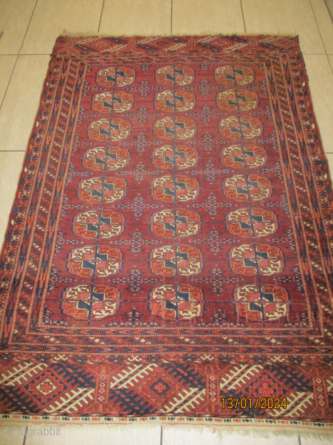 Tekke Turkmen, knotted circa 1910 antique, 96 x 133 cm, ID: HM-11
                     