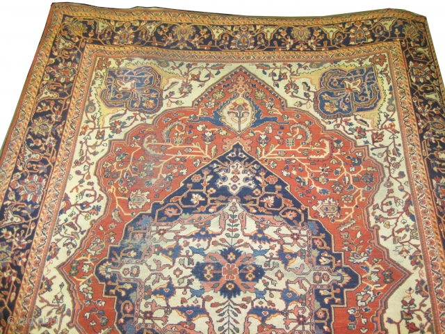 Ziegler Mahal Persian circa 1900 antique.  Size: 376 x 280 (cm) 12' 4" x 9' 2"  carpet ID: P-4501
vegetable dyes, the black color is oxidized, the knots are hand spun  ...