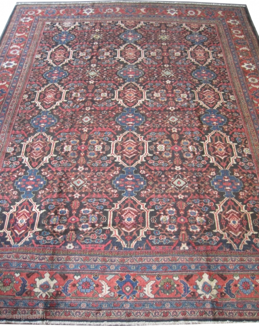 
	

Mahal Persian knotted circa in 1922 semi antique, 471 x 360 (cm) 15' 5" x 11' 10" 
 carpet ID: P-2148
The black knots are oxidized, the knots are hand spun wool, minor  ...