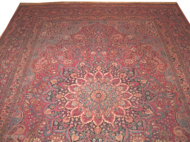 


Birdjend Persian, knotted circa 1925, 355 x 247 cm, ID: RY-27
The knots are hand spun wool, very finely knotted, up part the pile is slightly short, in good condition. 
   