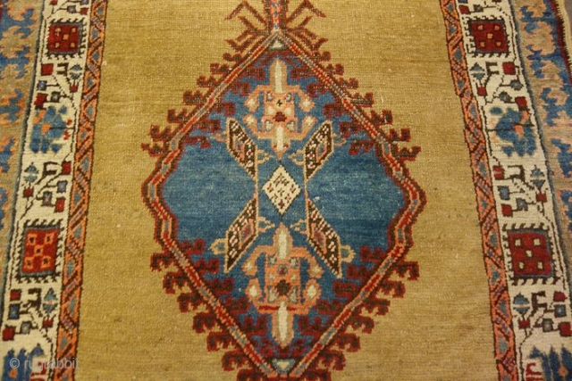 Antique runner knotted in the village of SARAAB, Azerbaijan region, north Persia.
The condition of this runner are very good. 
Beautiful runner with gold wool-field not usually.
Size is  cm. 377 x 97  ...