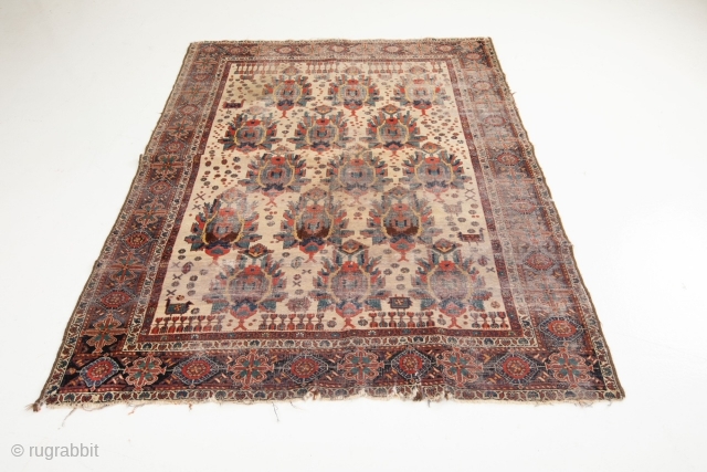 Avsar rug..Superb colours It is a pity not in a good condition.. Circa 130 years..
SIZE  190X145 cm..               