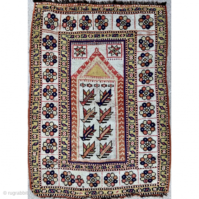 Manastir Prayer Rug. Well preserved and in good original condition with intact side selvages and secured top and bottom ends. circa 1860-70. - 3’9 x 5’2 / 115 x 157 cm.  