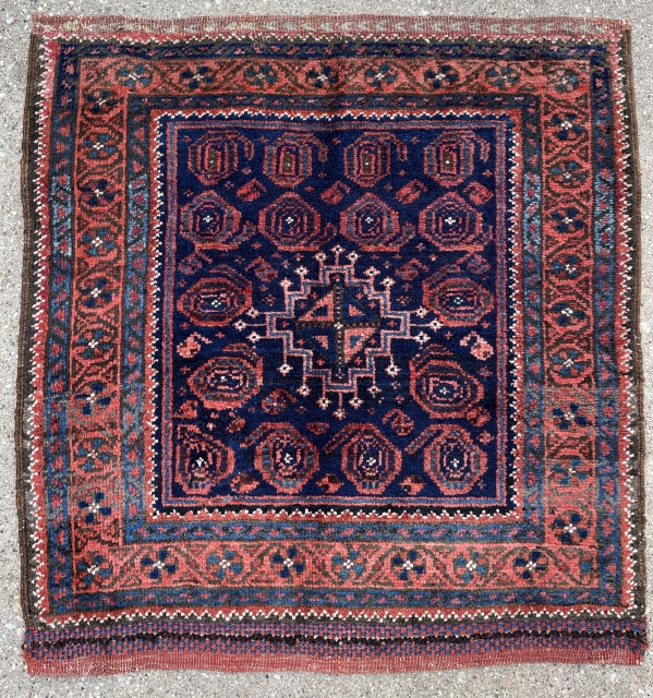 Baluch Bagface with botehs - asymmetrically open right - 27" x 29" - 69 x 74 cm                