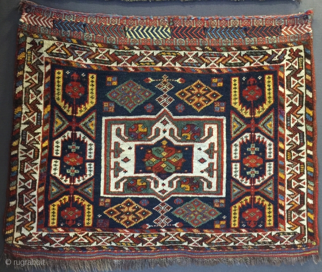 072x057 Southwest Persian tribal bagface                            