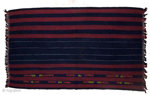 Shawl of the Naga
Nagaland, India
95x160cm
cotton, glass-beads
perfect condition
Please visit my website www.m-beste.de for more items                   