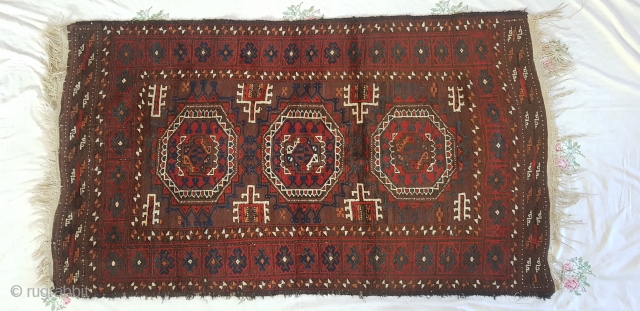 Great condition Belouch rug c1900 all good colours 5ft5 x 3ft5 £275 plus shipping                   