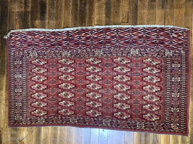 Finely woven Turkmen / Turkomen chuval.  Tekke or Saryk, we'll let you decide.  The unusual thing about this piece is the oxidized silk highlights (possibly cochineal)-silk ONLY in the bottom  ...