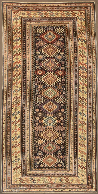 Beautiful Antique Caucasian Daghestan Rug, ca. 1920

275 × 135 cm (9' 0" × 4' 5")                  