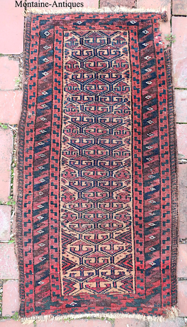 Baluchi Bedding Bag Face--approx 17 1/2 x 34”

Repetitive Turkoman design. Interesting ethnographic piece.

Ex James Douglas personal collection. Mr. Douglas was a scholar and aficionado of Mideast tribal weaving who’s research and publications  ...