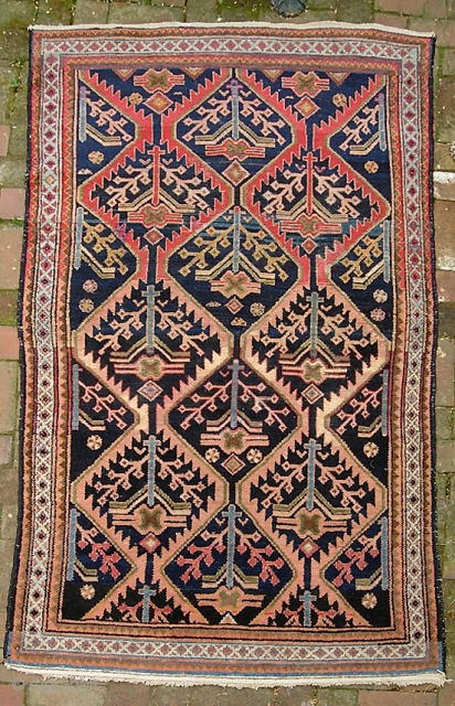 Hamadan. 3 ft 8 in x 6 ft 6 inches. West Persian village rug. Very cool; very interesting design. Genuinely old and a little bit thin-- but very decorative. $20 shipping to  ...