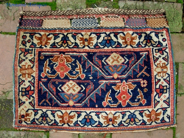 Fereghan bag face. 16 x 21 inches. This was mistaken  for an Afshar. That aint what it is. Note blue weft and other things diagnostic of Sarouk/Mahal area. Rare and interesting  ...