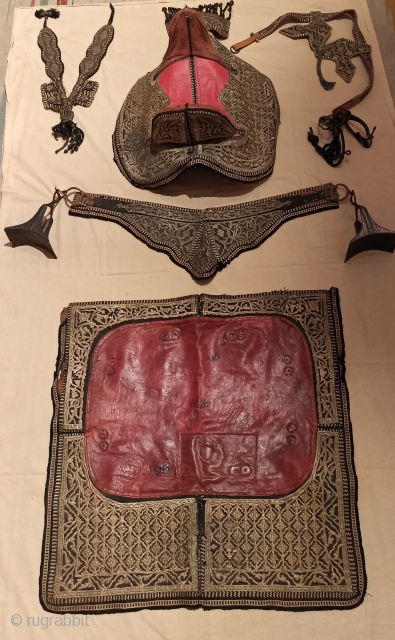 SOLD Antique Ottoman handwork horse saddle kit,full set ,full Handwork embroidery.collectibles very Rare pieces.
Museum quality.
woven on leather. silver and metallic embroidery.

Contact : mkose73@hotmail.com          