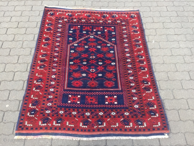 Antique Anatolian Yagcibedir prayer rug, beautiful drawing. Size: 156x128cm / 5'1''ft x 4'2''ft                    