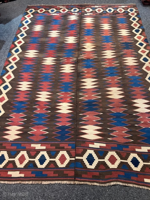 A very nice antique Persian kilim from the Veramin region. Age: 19th century. All natural colors, size: ca. 267x183cm / 8'8''ft x 6ft http://www.najib.de         