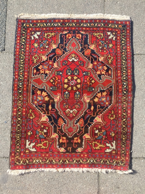 Lovely small antique Malayer poshti, size: ca. 75x60cm / 2'5''ft x 2ft  www.najib.de                   