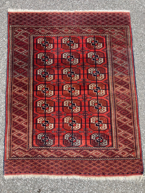 A lovely small antique Turkmen Tekke rug, age: circa 1910, size: 127x100cm / 4‘2ft by 3‘3ft http://www.najib.de you can also contact us through telephone or Whatsapp: +49 177 8850135    