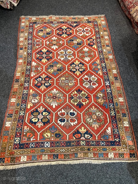 A very nice antique Caucasian rug, unusual design. Age: late 19th century. Size: circa 170x110cm / 5’6ft by 3’6ft http://www.najib.de             