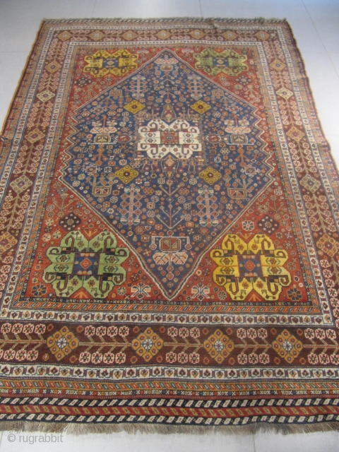 b)Quashquai Persian rug, 19th century, perfect condition
size: 255 X 1.70  /  8' X 5'                 