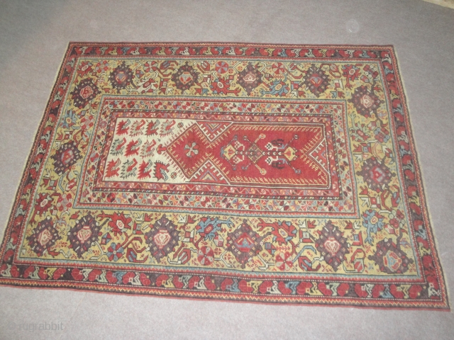 Anotolian Melas very old good colors 19. centrum size 153x112, restored                      