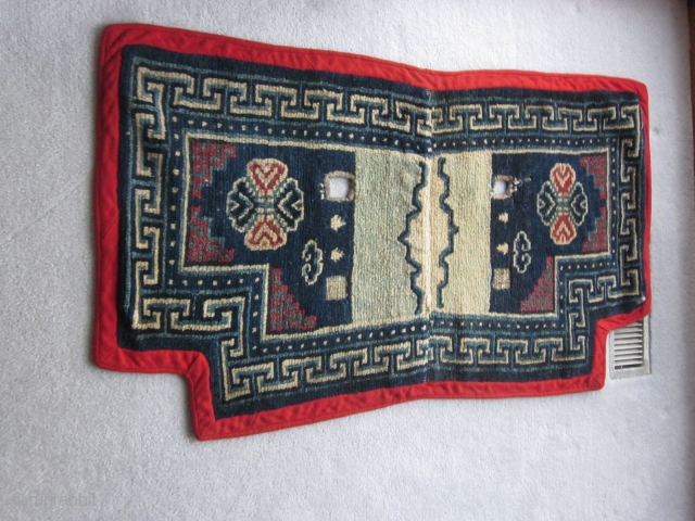 Tibetan: Notched saddle set, pre-1900                            