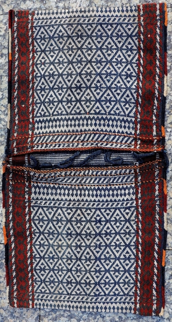 Fine woven Qashqai Darreshuri saddlebags with the warp-float patterning technique. Naturaldyes. In good condition including the closing loops and the side cords. 102x52 cms (AT2836).

Please enquiry or buy directly from our web:

https://nomada.biz/en/home/1599-qashqai-darreshuri-saddlebag-from-iran-102x52-cms.html 