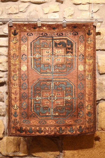 An antique big balisht or pillow case with a good design, more typical of a rug than of a pillow, that includes two huge güls as the central motif. The güls have  ...