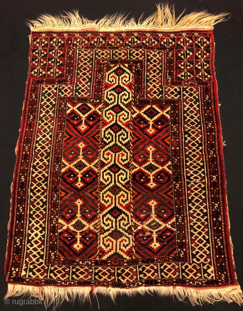 Antique Turkmen Yamut Rug Pure Wool Natural dyes ,107x82 cm                       