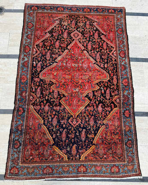 Late of the 19th Century Melayer Rug, size 125x190 cm. Please send me directly mail. 
metinrug77@gmail.com                 