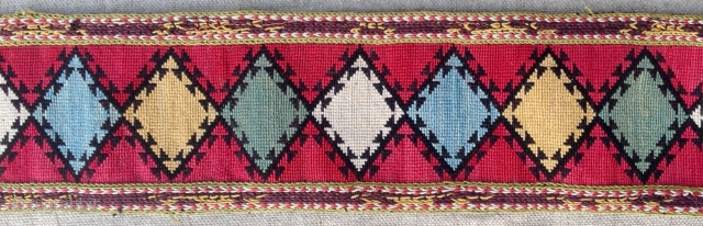 Uzbek Lakai Embroidery 8x103 cm                            