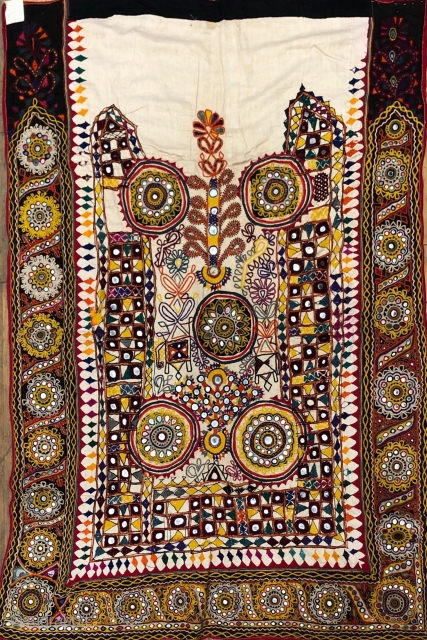 Vintage Wall hanging from Kutchi Rabari tribe from bhujodi village Kutch region Gujrat India with very fine embroidery with small fine mirrors the size of this wall hanging is 132 cm X  ...