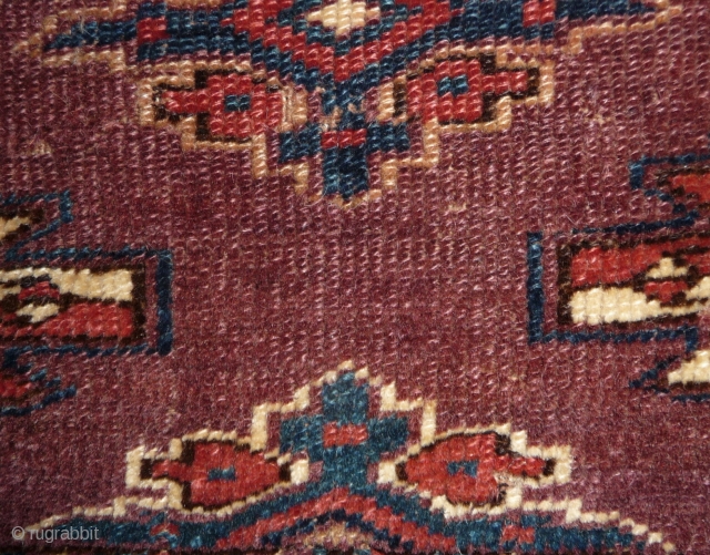 yomud chuval without "running dog". nice bright colors, finely woven and well drawn secondary. condition problems as seen, no repairs apart of the backing of two holes. first half 19th century. 116经75cm. 