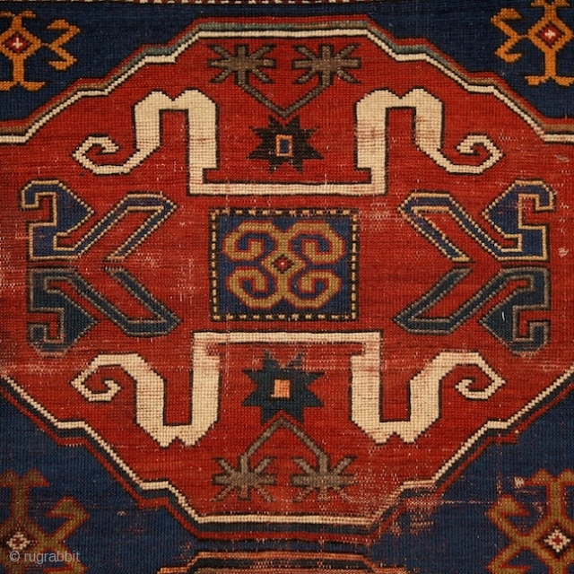 Chondoresk 'Cloudband' kazak rug, early 20th century, 190x110 cm, unique cloudband design with stylized dragons. more pieces: http://rugrabbit.com/profile/5160               