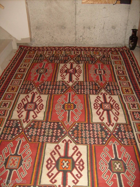 Name:           Kuba - Kilim

Category:       Caucasian

Origin:         Azerbaijan

Age:    ...