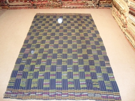 Kente textile  size is  305 x 175 cm   very good condition                  