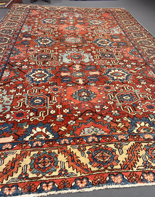 Antique Persian Heriz Circa 1890 Size 330x225 Cm                         