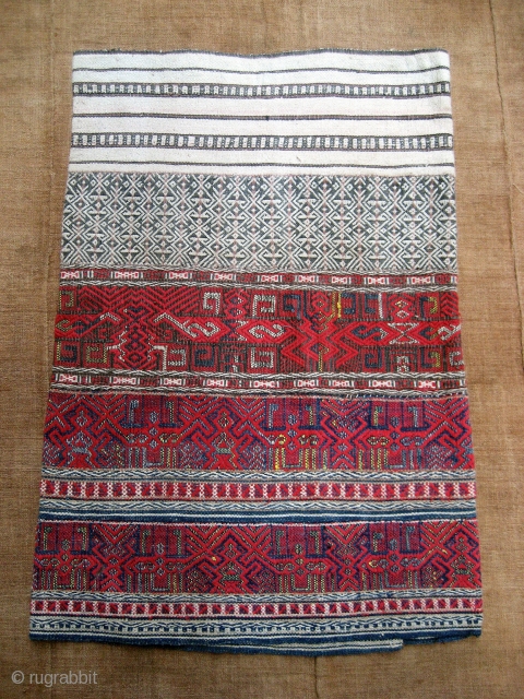 -RUN LI-(SUB-GROUP)-HAINAN ISLAND-SOUTH CHINA-YOUNG WOMANS SKIRT-COTTON AND SILK EMBROIDERY WITH SURFACE SUPPLEMENTARY WEAVING.CIRCA 1930s.



 
  --PLEASE ASK ABOUT OTHER ITEMS IN OUR ECLECTIC COLLECTION OF ETHNIC MINORITY AND TRIBAL TEXTILES--  