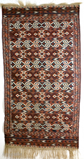 Yomuth kilim early 20th century. Mint condition. 235 x 115 Cm. 
Ak- gas and ak-nagys                  