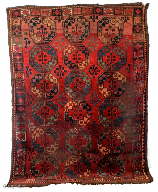 Ersari, Turkmenistan Uzbekistan, 315 x 225 Cm. 10.5 feet x 7.5 feet. 
Shabbi-Chique 1900 - 1915.                 