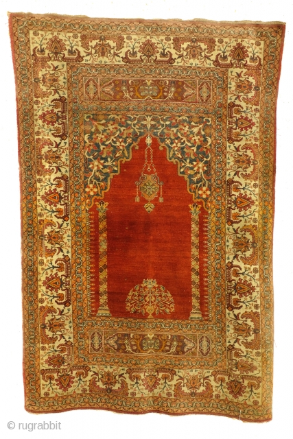 Antique Turkish prayer rug, Hereke, 188 x 126 Cm. 
Excellent condition. Even pile. 

www.tablesXL.com                   