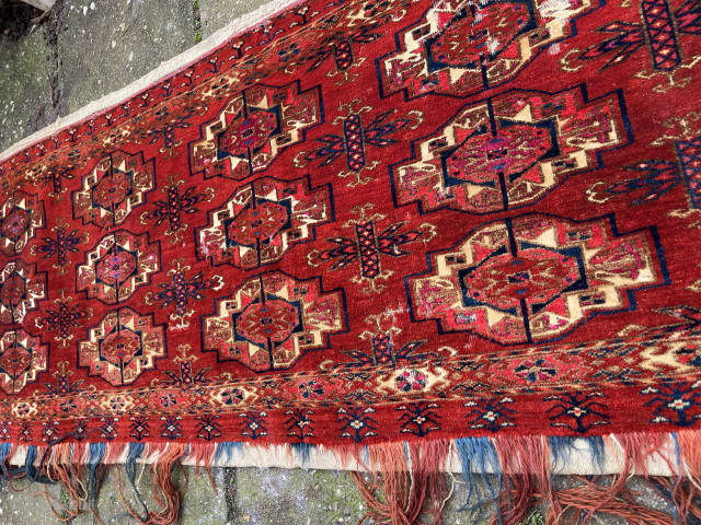 Rare 15-gul antique Tekke turkmen Torba, 143 x 44 cm., 2nd half 19th c. Complete with kilim back. Very fine knotting, 390 knts.per sq.inch and with full, velvetlike pile without any wear.  ...