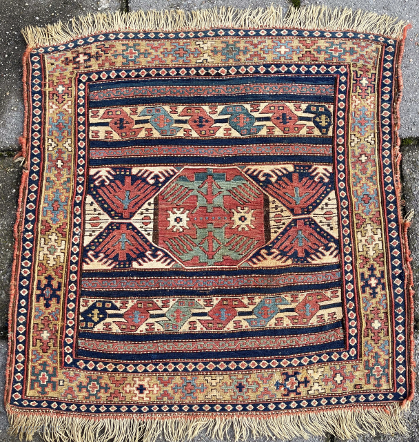 Antique Shahsavan Sumakh Bag front, 66 x 66 cm., 19th c. A few damages at the selvedges and a small repair at the top border ( see last detail pict.) robvanwieringen@telfort.nl  