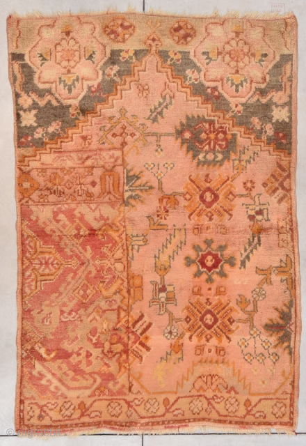 This 4th quarter 19th century Oushak Weigerah antique Turkish carpet sampler #7765 measures 4’5” X 6’5”. This is a very rare rug. It is the only Oushak I have ever seen in  ...