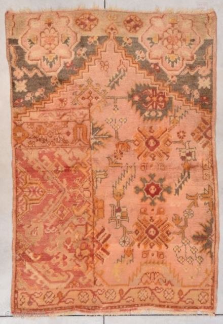 #7765 Oushak Weigerah Antique Turkish Rug 
Size: 4’5″ X 6’5″ (134 x 196 cm)
Age:  4th 1/4 19th Century
https://antiqueorientalrugs.com/product/7765-oushak-weigerah-antique-turkish-rug/              