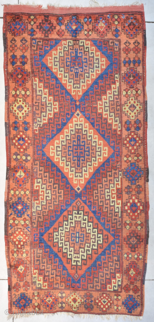 Antique Anatolian Turkish Oriental Rug 4‘5“ by 9‘8“ #8204
This late 19th century Anatolian rug measures 4‘5“ by 9‘8“. It is from the Konya area. There are three diamond shaped medallions up the  ...