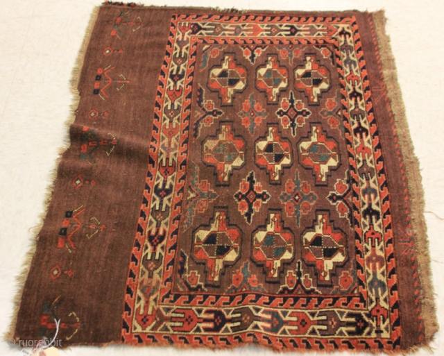 YOMUT TORBA TRIBAL CARPET:

Overall- 2'6" x 3'9"                          