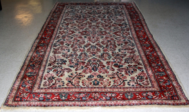 JOSAN SAROUK IVORY CARPET:

Overall- 5" x 10'5"                          