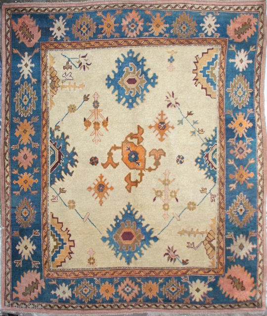 Antique Turkish Ushak Carpet,

Size cm: 260 x 245,
Size ft: 8'8 x 8'2,
Code No: R4910,
Availability:In Stock,
Antique Ushak Rug, This rug is over hundred year’s old and very good condition.     